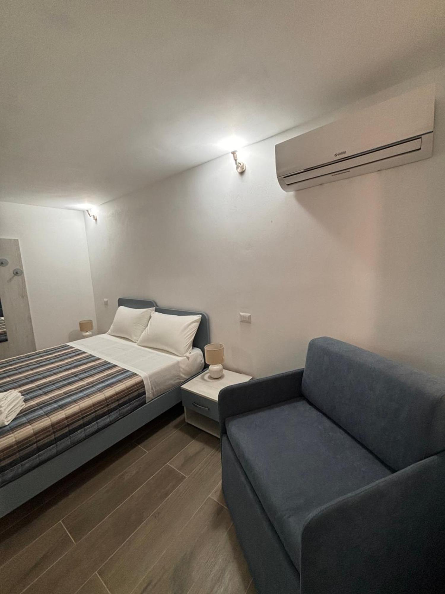 Ferienwohnung Cortile Riolo Palermo Exterior foto