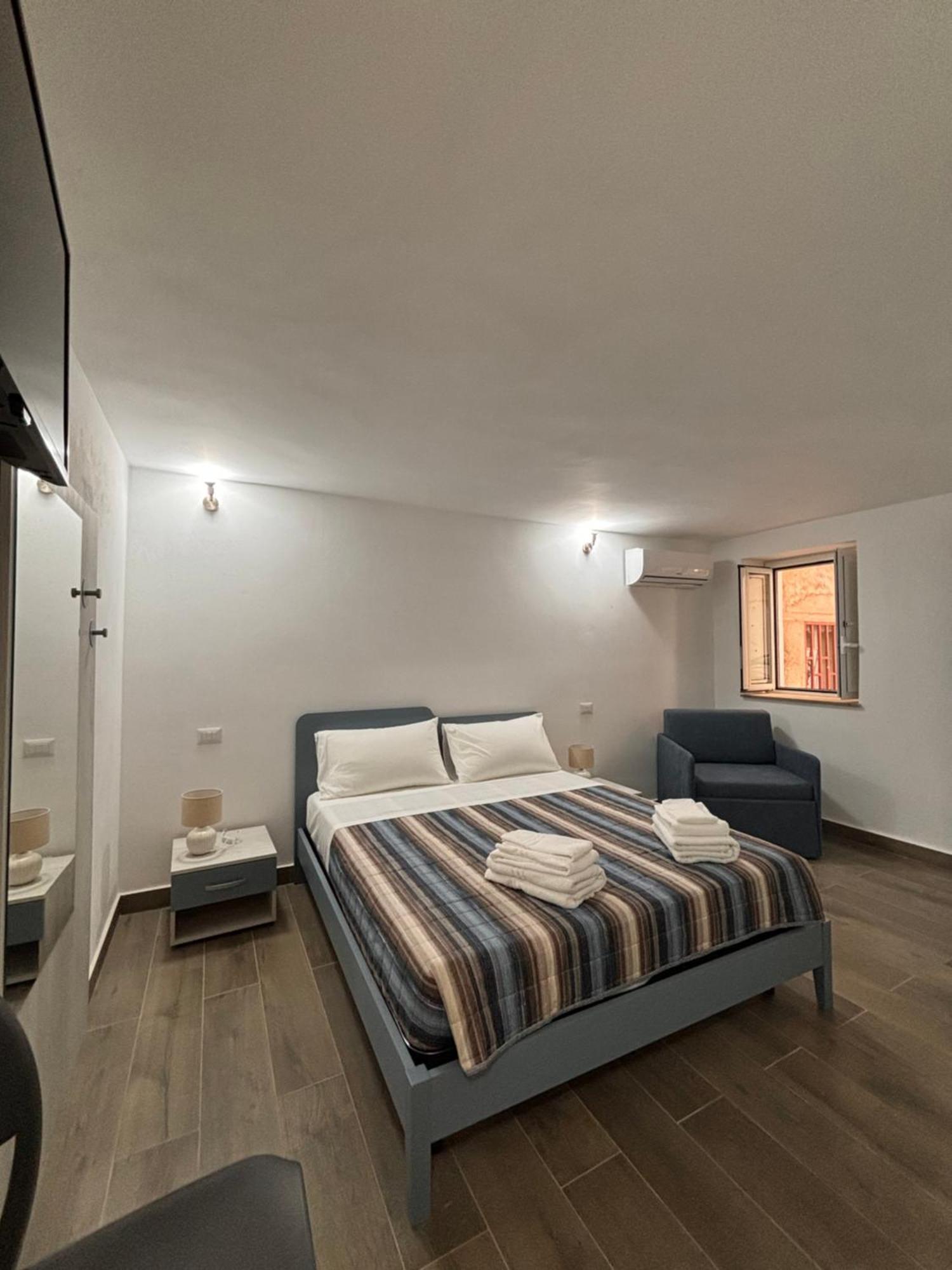 Ferienwohnung Cortile Riolo Palermo Exterior foto