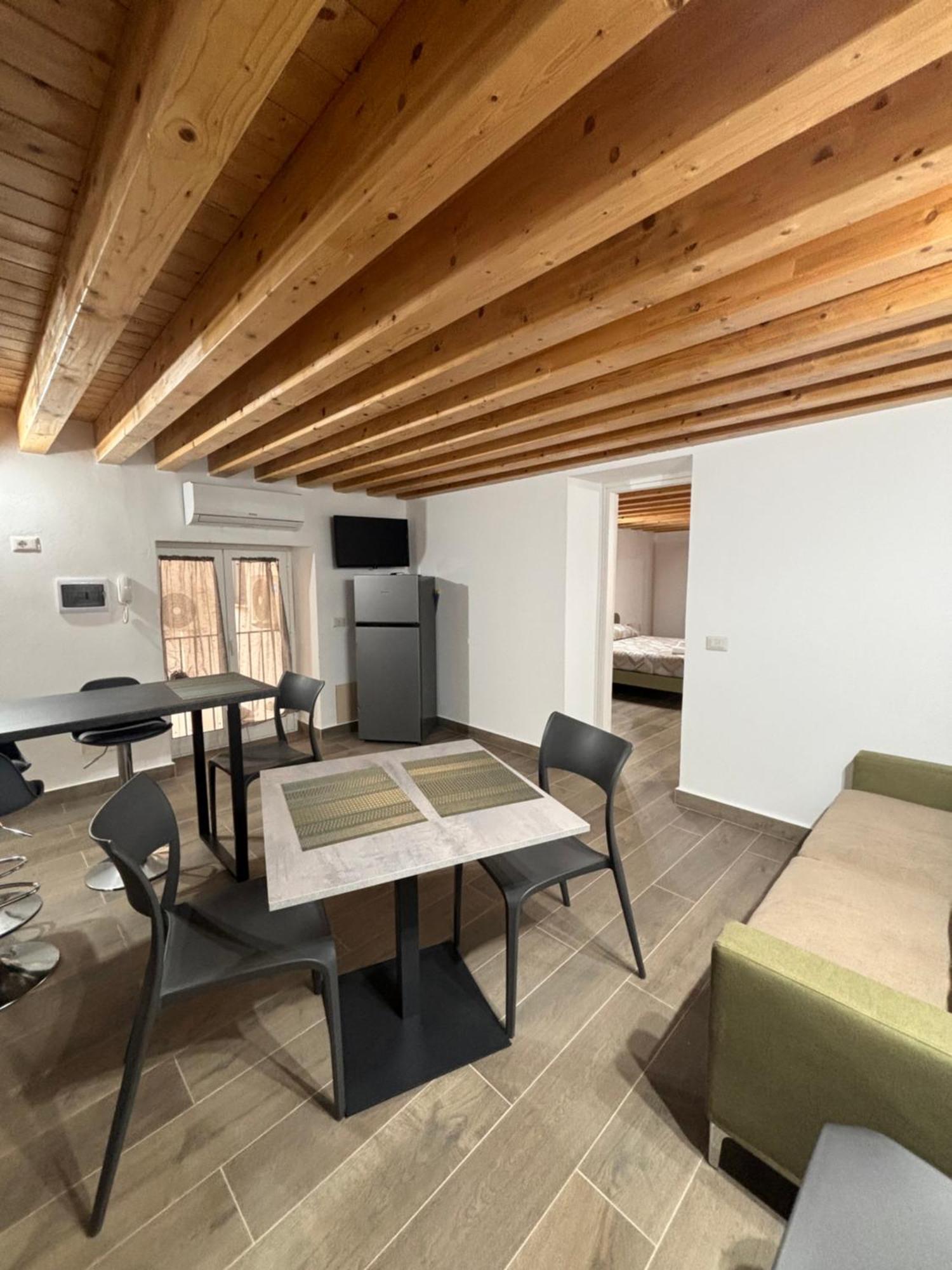 Ferienwohnung Cortile Riolo Palermo Exterior foto